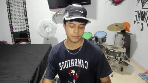 Snapshot of ben_falcon chatting on 13, 12, 2024 Ben online show from 13, 12, 2024