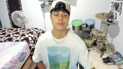 Snapshot of ben_falcon chatting on 23, 10, 2025 Ben online show from 23, 10, 2025