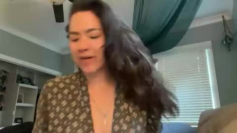 bendlikebecks online show from 25, 3, 2026