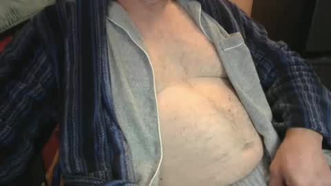 Snapshot of bendrinkin chatting on 17, 11, 2025 bendrinkin online show from 17, 11, 2025