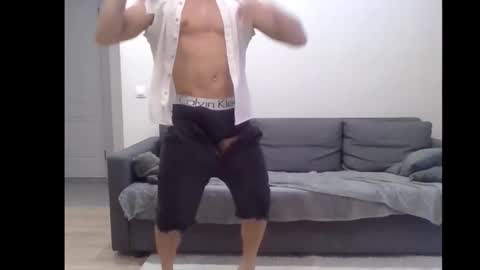 Snapshot of beniamain chatting on 10, 1, 2025 Alan online show from 10, 1, 2025