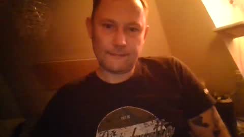 Snapshot of benizio_ chatting on 20, 12, 2024 benizio online show from 20, 12, 2024