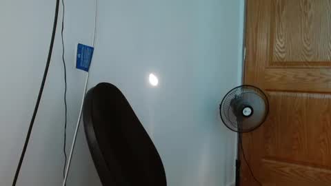 benjamin_isaac online show from 9, 3, 2025