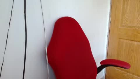 benjamin_isaac online show from 28, 10, 2025