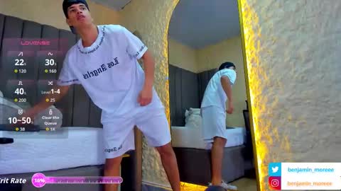 Snapshot of benjamin_more chatting on 9, 11, 2025 BENJAMIN online show from 9, 11, 2025