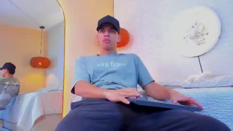 BENJAMIN online show from 24, 6, 2026