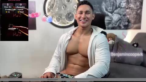 Snapshot of benjamincooperk1 chatting on 13, 11, 2025 benjamincooperk online show from 13, 11, 2025