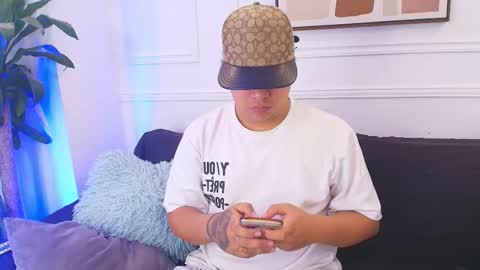 bennett_alejoo online show from 13, 10, 2025