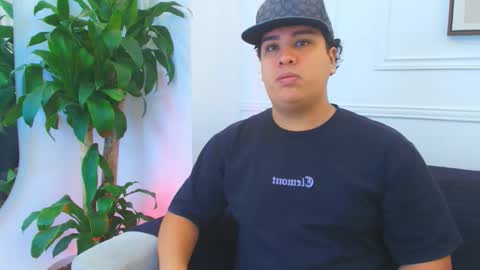 bennett_alejoo online show from 14, 1, 2026