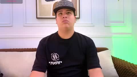 bennett_alejoo online show from 17, 5, 2026
