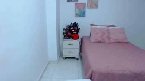 Snapshot of benny_austin chatting on 17, 12, 2025 benny online show from 17, 12, 2025