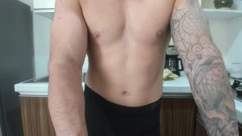 Snapshot of benthebodybuilder chatting on 9, 1, 2025 Ben Braxton online show from 9, 1, 2025