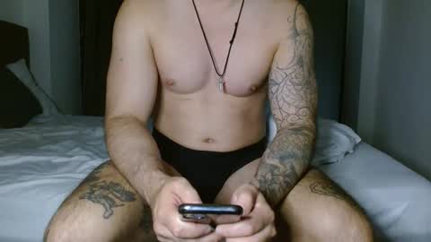 Snapshot of benthebodybuilder chatting on 10, 2, 2025 Ben Braxton online show from 10, 2, 2025