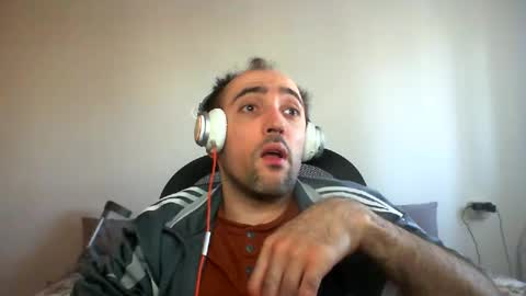 Snapshot of bentish chatting on 16, 12, 2024 bentish online show from 16, 12, 2024