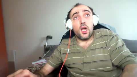 Snapshot of bentish chatting on 24, 12, 2024 bentish online show from 24, 12, 2024