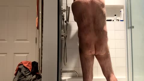 Snapshot of benz10001 chatting on 10, 9, 2025 benz10001 online show from 10, 9, 2025