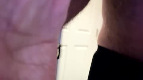 Snapshot of benz10001 chatting on 24, 11, 2025 benz10001 online show from 24, 11, 2025