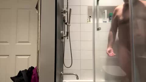 Snapshot of benz10001 chatting on 29, 11, 2025 benz10001 online show from 29, 11, 2025