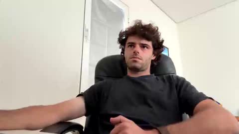 Snapshot of berltex chatting on 9, 11, 2025 Berltex online show from 9, 11, 2025