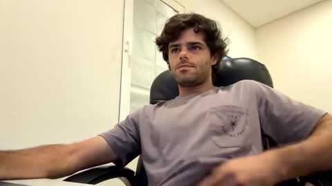 Snapshot of berltex chatting on 11, 11, 2025 Berltex online show from 11, 11, 2025