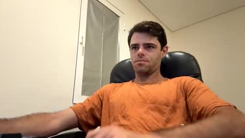 Snapshot of berltex chatting on 18, 11, 2025 Berltex online show from 18, 11, 2025