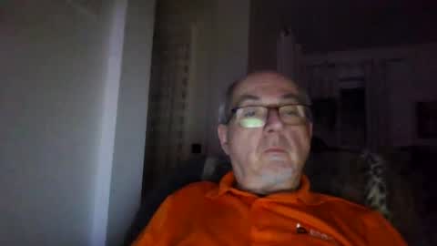 bernard1102 online show from 31, 12, 2024