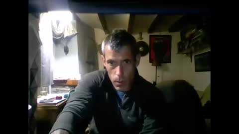 Snapshot of bernichaoss77 chatting on 19, 1, 2025 bernichaoss77 online show from 19, 1, 2025