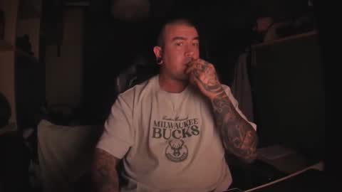 berto3389 online show from 28, 9, 2025