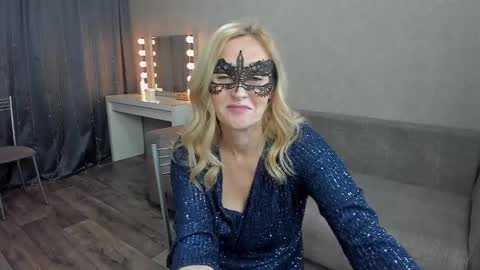 Snapshot of best__angelica chatting on 8, 12, 2024 best__angelica online show from 8, 12, 2024