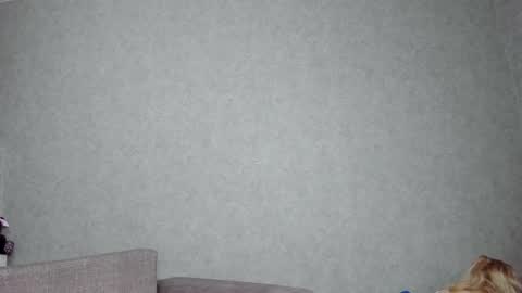 Snapshot of best__angelica chatting on 4, 3, 2025 best__angelica online show from 4, 3, 2025
