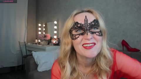 Snapshot of best__angelica chatting on 8, 10, 2025 best__angelica online show from 8, 10, 2025