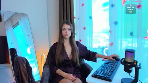 Snapshot of best_alice chatting on 11, 10, 2025 Alice online show from 11, 10, 2025