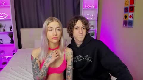 Snapshot of best_trip chatting on 8, 3, 2025 Danny and Kira online show from 8, 3, 2025