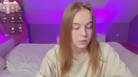 Snapshot of best_trip chatting on 11, 3, 2025 Danny and Kira online show from 11, 3, 2025