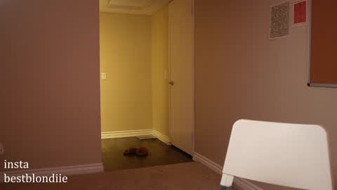 Snapshot of bestblondiiecb chatting on 14, 12, 2024 Chloe Next stream on Friday online show from 14, 12, 2024