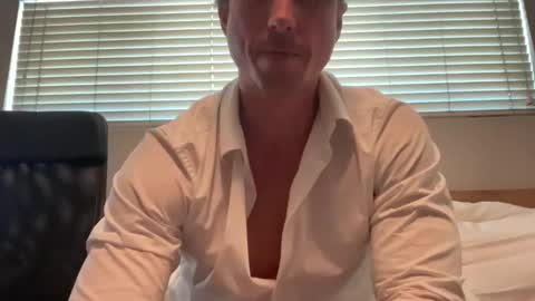 Bestcoast3579 online show from 16, 12, 2025