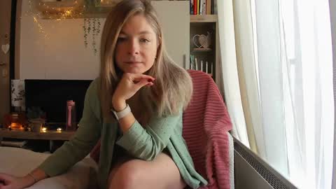 Vicky   online show from 7, 1, 2026