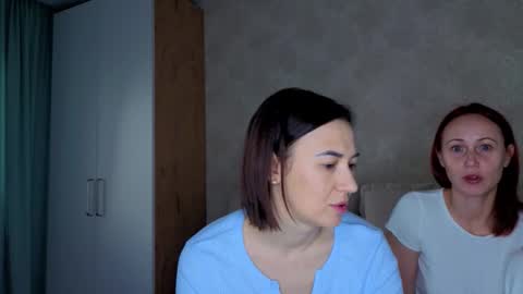 Hellen and Natali online show from 1, 12, 2025