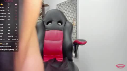 carolina  online show from 31, 1, 2025