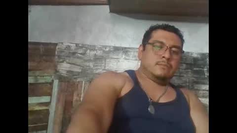 Snapshot of beto471292 chatting on 14, 12, 2025 beto471292 online show from 14, 12, 2025