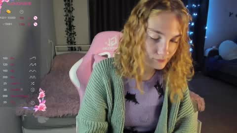 Snapshot of betty_witchy chatting on 3, 1, 2025 Dory make me happier online show from 3, 1, 2025