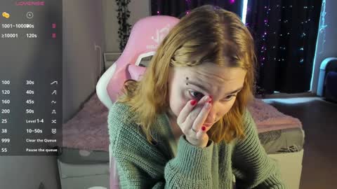 Snapshot of betty_witchy chatting on 7, 1, 2025 Dory make me happier online show from 7, 1, 2025