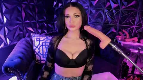 NatashaxoBangs online show from 20, 11, 2025