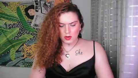 Snapshot of bettytaylor23 chatting on 14, 11, 2025 bettytaylor23 online show from 14, 11, 2025