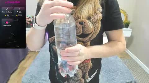 Mila Sweet online show from 13, 11, 2025