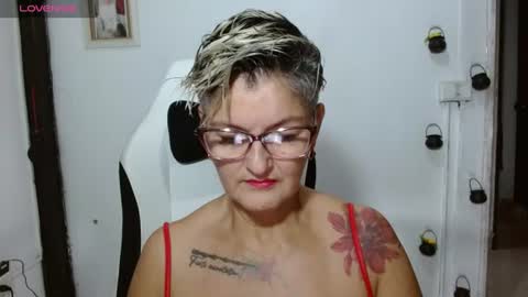 Snapshot of bety_cum3 chatting on 23, 6, 2026 bibiana online show from 23, 6, 2026