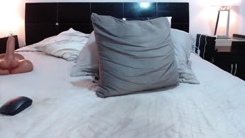 Snapshot of betzabeth_1 chatting on 7, 12, 2024 Catalina online show from 7, 12, 2024