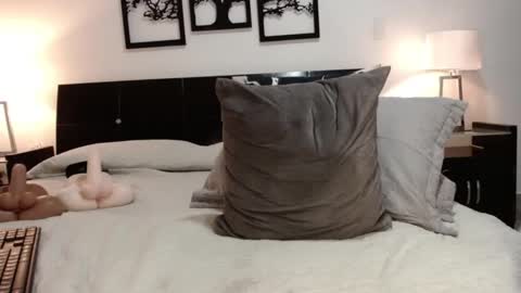 Snapshot of betzabeth_1 chatting on 27, 12, 2024 Catalina online show from 27, 12, 2024