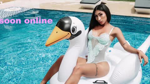 Snapshot of beuty_goddes777 chatting on 17, 1, 2025 Nicolle Aviles online show from 17, 1, 2025