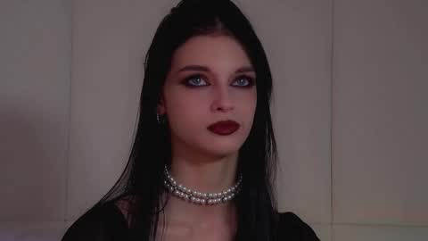 Beverly online show from 8, 11, 2025